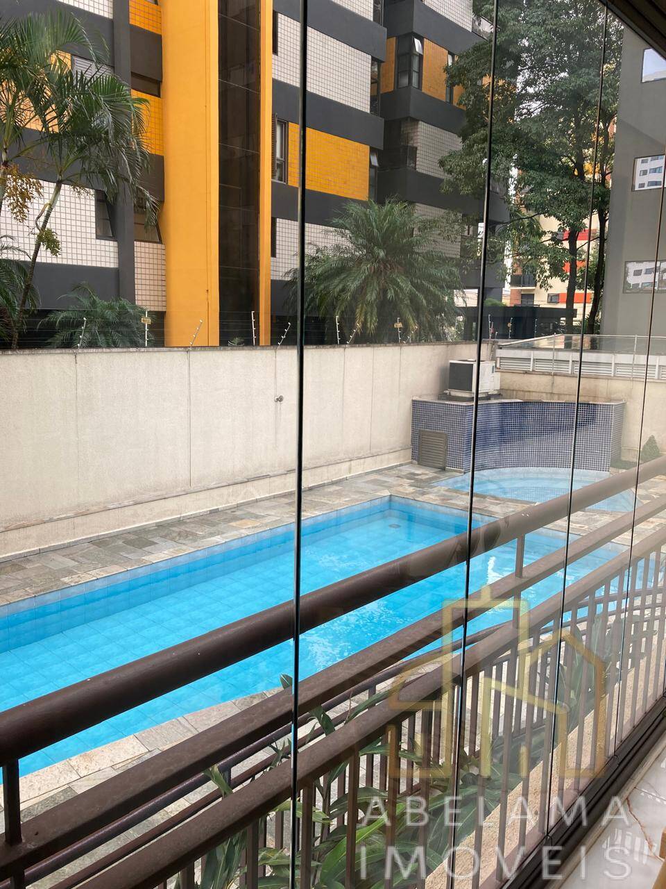 Apartamento à venda com 3 quartos, 122m² - Foto 18
