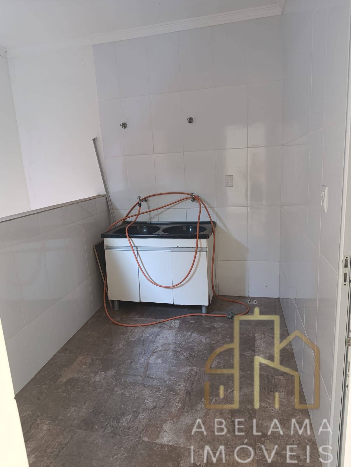 Sobrado à venda com 3 quartos, 135m² - Foto 4