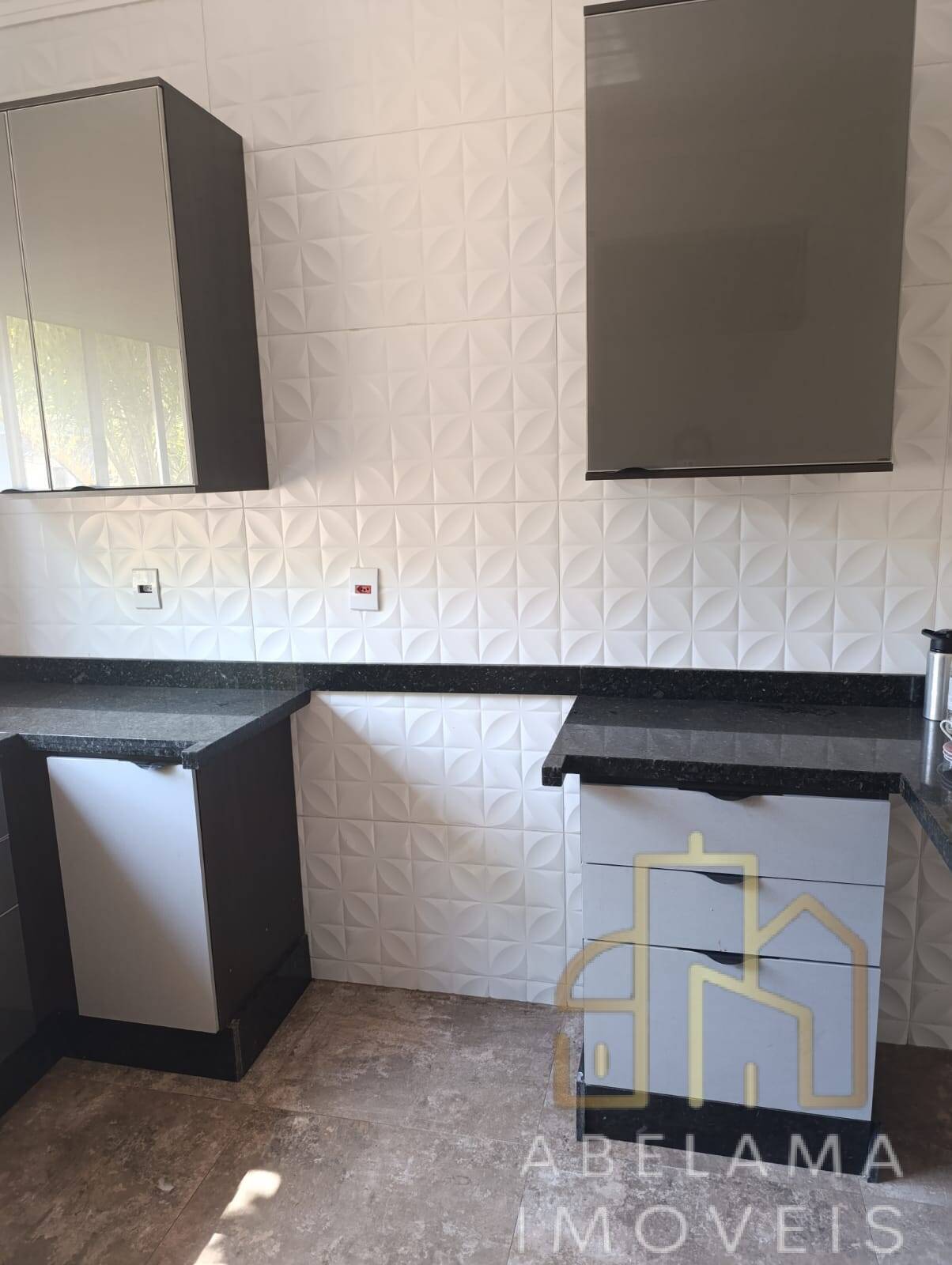 Sobrado à venda com 3 quartos, 135m² - Foto 2
