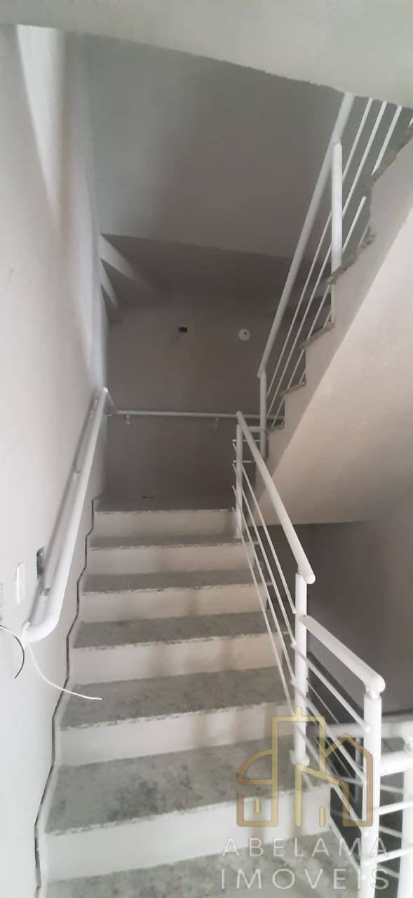 Cobertura à venda com 2 quartos, 96m² - Foto 2