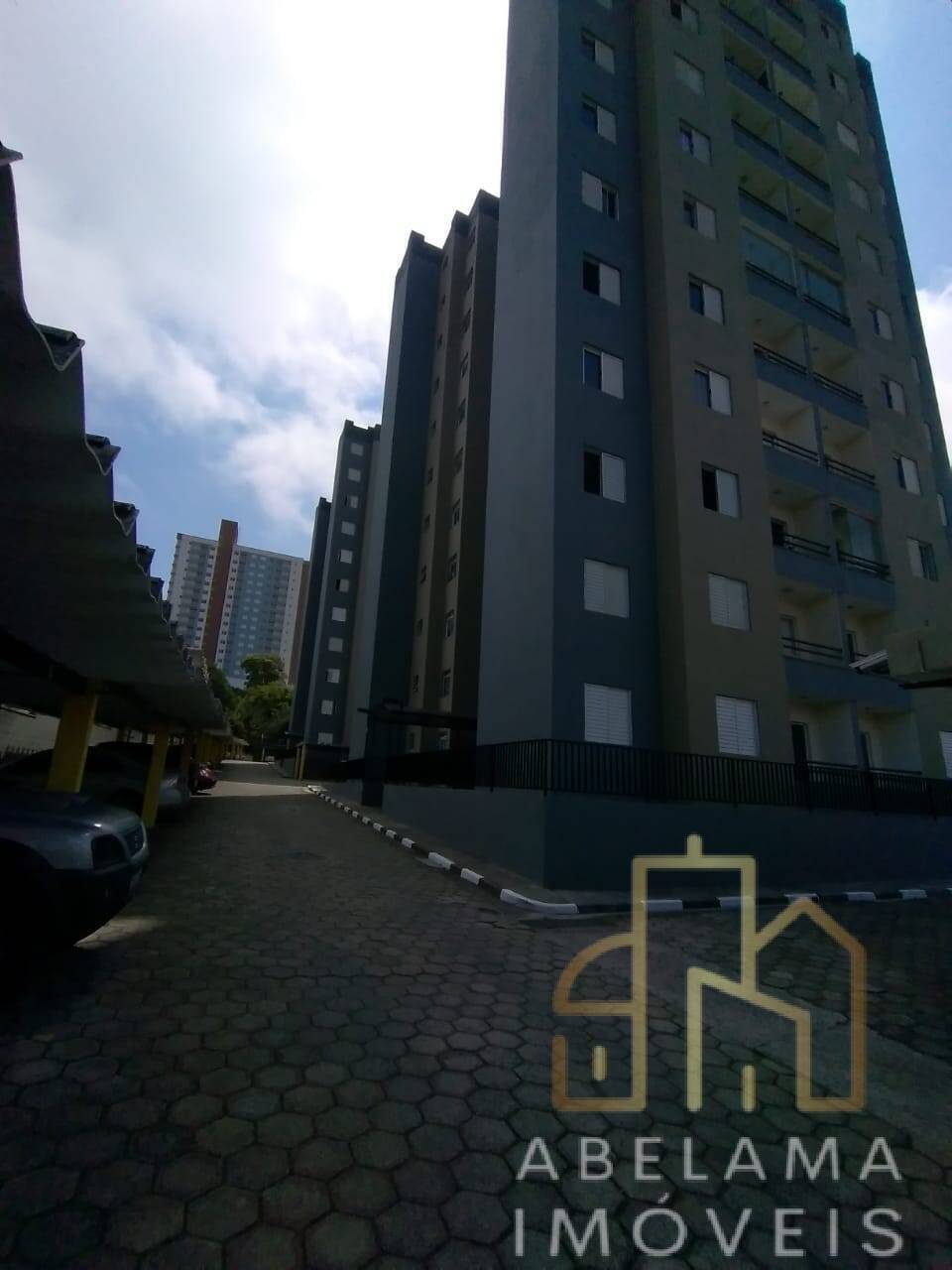 Apartamento à venda com 2 quartos, 56m² - Foto 1
